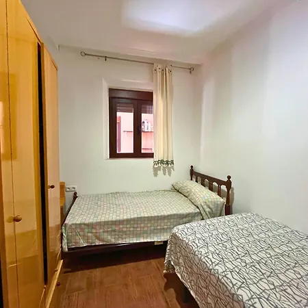 Apartamento Cartuja Apartamento *